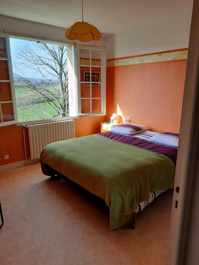 Les Coteaux De Planeze, Maison Et Jardin Dans Le Lot! Chambres Chez L'Habitant! Belmont-Bretenoux Екстер'єр фото