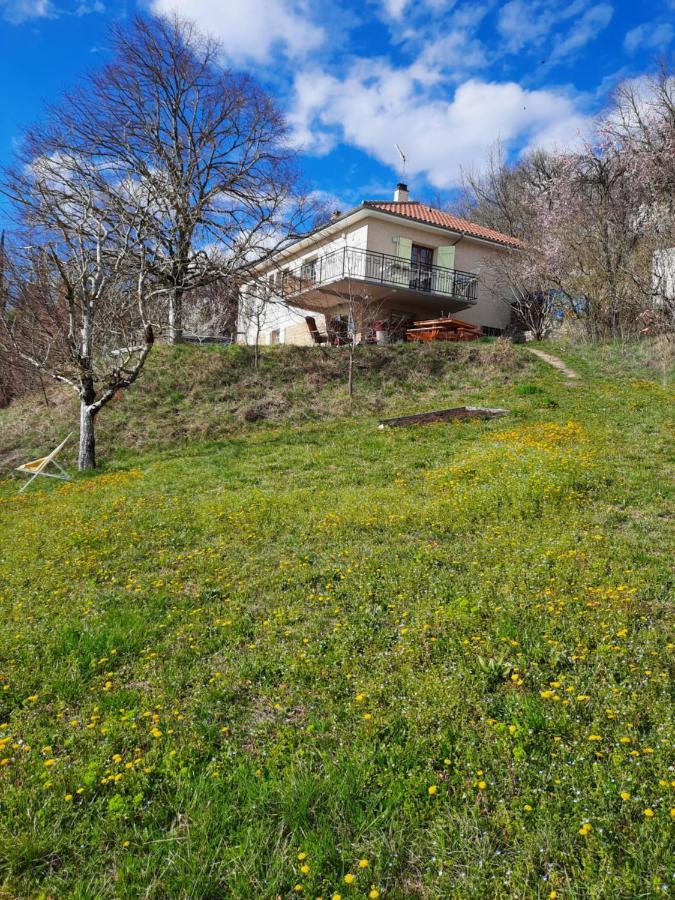 Les Coteaux De Planeze, Maison Et Jardin Dans Le Lot! Chambres Chez L'Habitant! Belmont-Bretenoux Екстер'єр фото