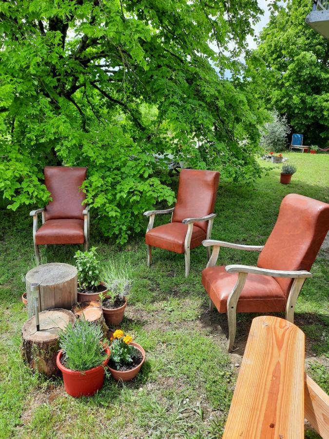 Les Coteaux De Planeze, Maison Et Jardin Dans Le Lot! Chambres Chez L'Habitant! Belmont-Bretenoux Екстер'єр фото